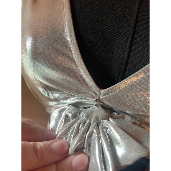 WeWoreWhat Asymmetrical Cutout Dress Liquid Silver NWT Sz M - Picture 7 of 10